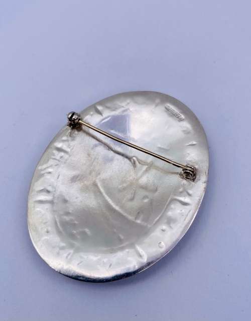*SILVER ENGRAVED COLLECTORS BROOCH* SOLID 925!