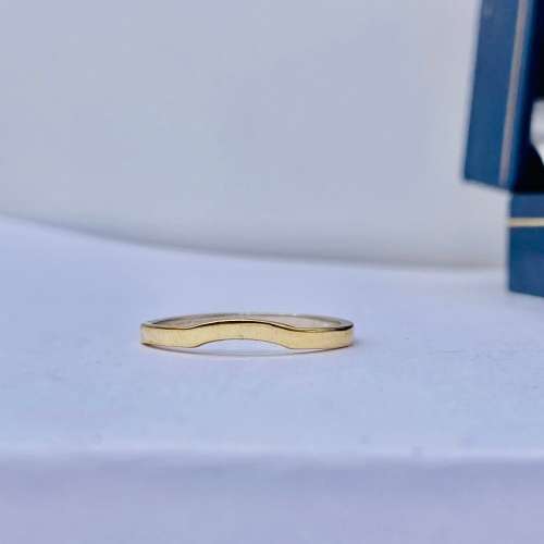 *SOLID GOLD TWO-TONE HORSESHOE RING* R1 BIDS!!!