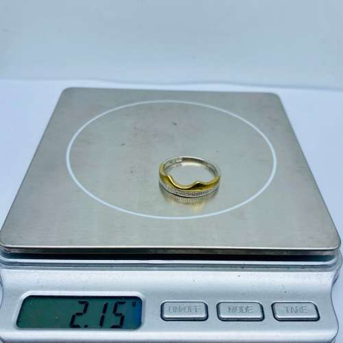 *9CT GOLD TWO-TONE CROWN RING* R1 BIDS!!!