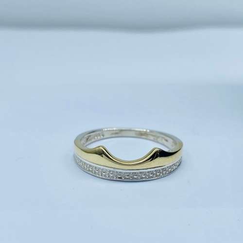 *9CT GOLD TWO-TONE CROWN RING* R1 BIDS!!!