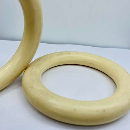 *BEAUTIFUL VINTAGE IVORY BANGLES* ETHICALLY SOURCED!