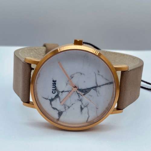*CLUSE LADIES MINIMALIST DRESS WATCH* NEW OLD STOCK!