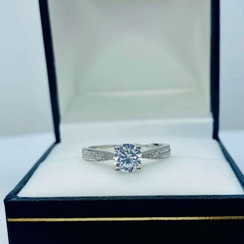 *SOLID SILVER SOLITAIRE ETERNITY RING* R1 BIDS!!!