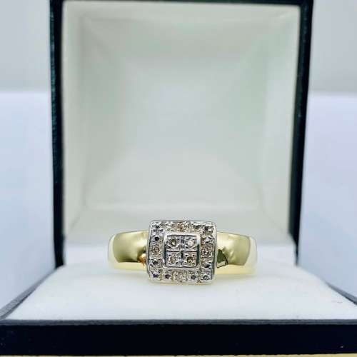 *HEAVY GOLD DIAMOND BASKET CLUSTER RING* R1 BIDS!