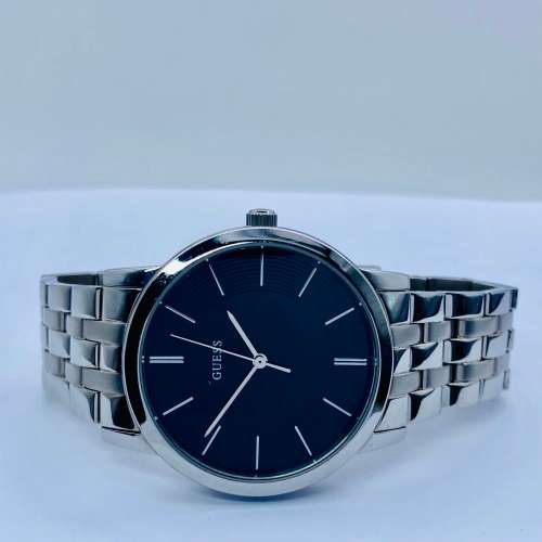 *GUESS STEEL JUBILEE DRESS WATCH* R1 BIDS!!!