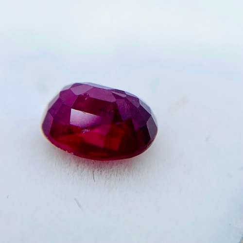 *0.90CT CUSHION CUT RUBY* R1 BIDS