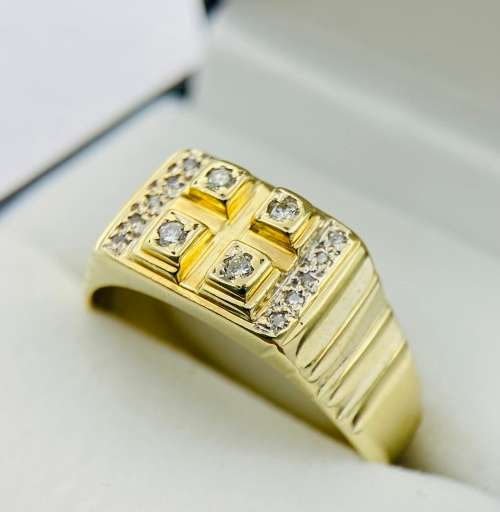 *LARGE DIAMOND MENS YELLOW GOLD RING* R1 BIDS