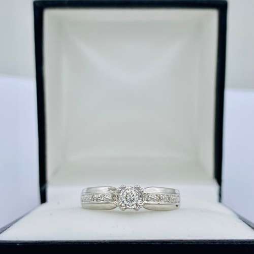 *0.25CT DIAMOND PROTEA SOLITAIRE RING* R1 BIDS