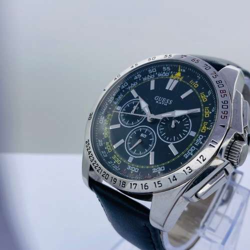 *GUESS CHRONO LUXURY MENS WATCH* R1 BIDS!!!