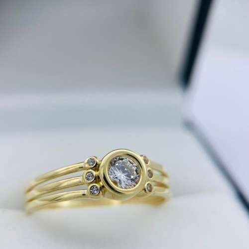 *YELLOW GOLD DIAMOND CYCLOPS RING* R1 BIDS!