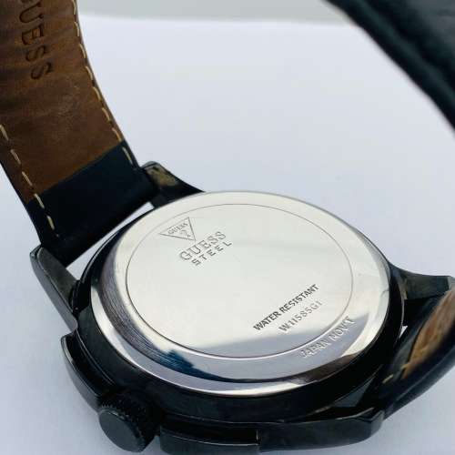 *GUESS BLACK STEEL CHRONOGRAPH MENS WATCH* R1 BIDS!!!