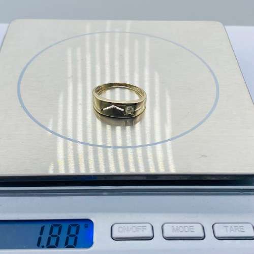 *LARGE DIAMOND SIGNET RING* R1 BIDS!
