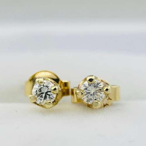 *YELLOW GOLD 0.20CT DIAMOND STUD EARRINGS* RADIANT!