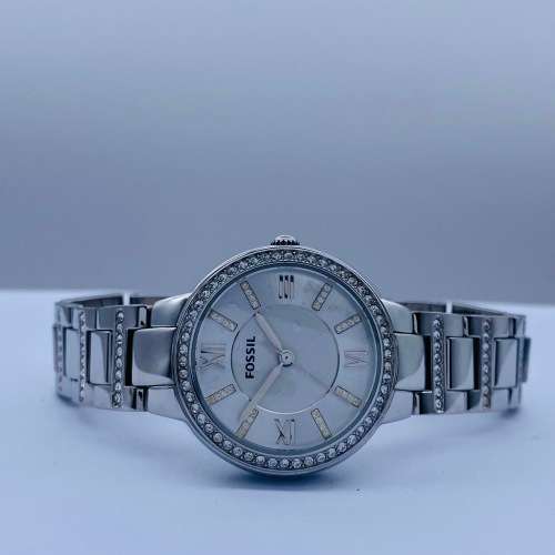 *FOSSIL STEEL LADIES DIAMANTE DRESS WATCH* R1 BIDS!!!