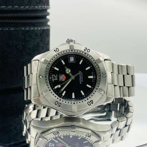 *TAG HEUER PROFESSIONAL AQUARACER LUXURY SWISS WATCH* R1 BIDS!