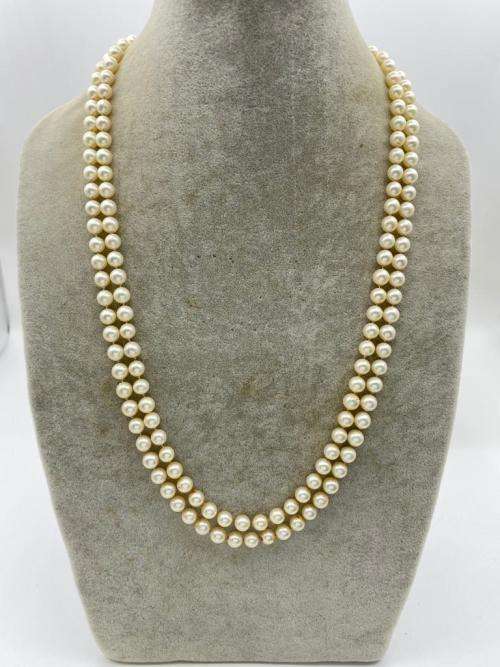 *18CT GOLD SALTWATER PEARL NECKLACE* R1 BIDS!