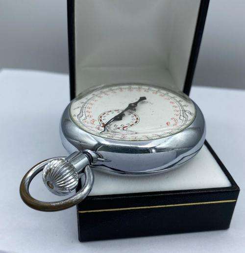 *BEAUTIFUL FLAMINIA SWISS RACING STOPWATCH* R1 BIDS!!!