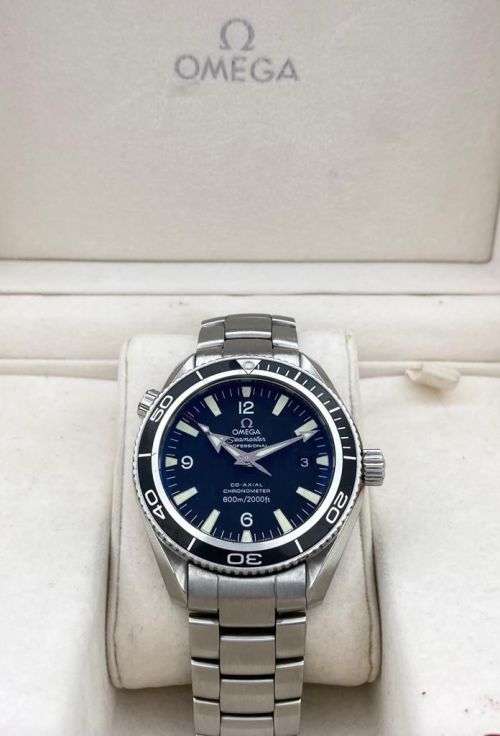 ***OMEGA SEAMASTER PLANET OCEAN CO-AXIAL 8900*** W/BOX & PAPERS!