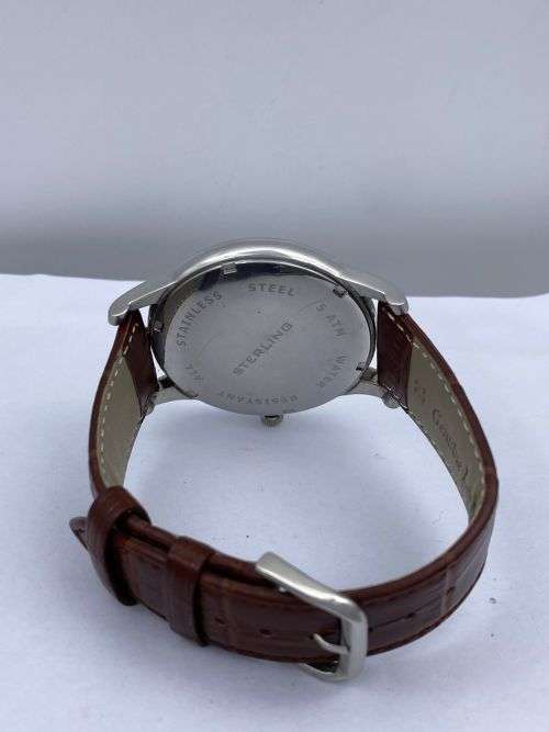 *MINT STERLING MENS GRANDE DATE DRESS WATCH* R1 BIDS!