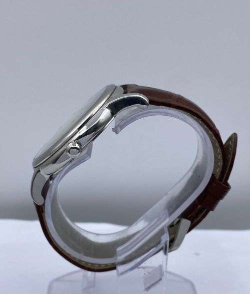 *MINT STERLING MENS GRANDE DATE DRESS WATCH* R1 BIDS!
