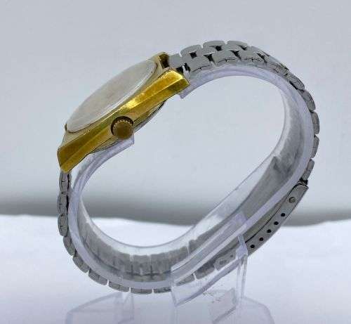 ***COLLECTORS ORIS STAR 17 JEWELS VINTAGE WATCH***