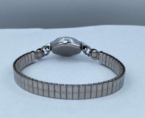 ***VINTAGE SWISS ROTARY 17 JEWELS LADIES STEEL WATCH* R1 BIDS!