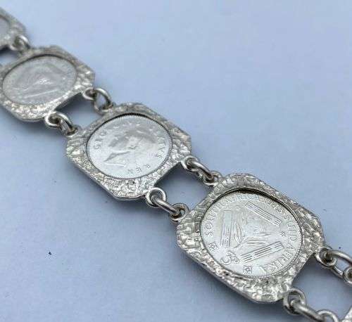 ***BEAUTIFUL SOLID SILVER TICKEY COIN BRACELET*** R1 BIDS!!!