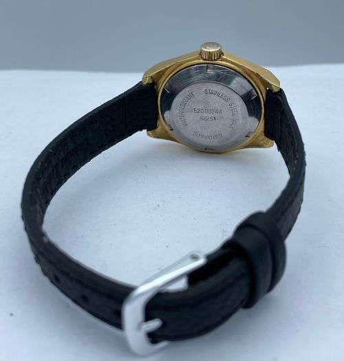***STUNNING CYMA CONQUISTADOR AUTOMATIC LADIES WATCH*** R1 BIDS!
