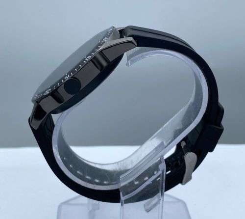***MINT GENIUS F6 SPORTS SMARTWATCH***R1 BIDS!!!