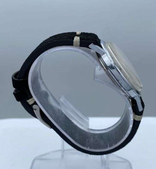 ***STUNNING NELSON SWISS SUPERMASTER 17 JEWELS WATCH***R1 BIDS!