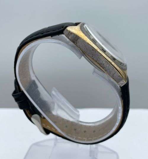 ***RETAIL:R5000 - VINTAGE SWISS ZAIGOR LIFETIME 25 JEWELS DAY-DATE WATCH***