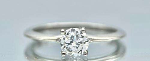 RETAIL:23000 - LUXURY WHITE GOLD 0.55CT DIAMOND ENGAGEMENT RING*