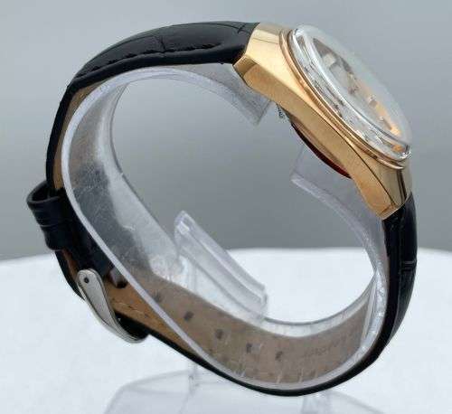 RETAIL:R8000 - NEW CAMY SWISS GENEVA SEA CLUB 17 JEWELS!