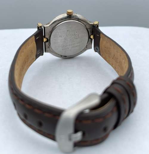STUNNING PIERRE CARDIN QUARZ GOLD LADIES DRESS WATCH!