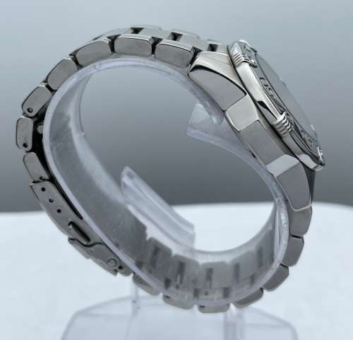 RETAIL:R7000 - ROTARY AQUASPEED STEEL LADIES LUXURY DIVERS WATCH!