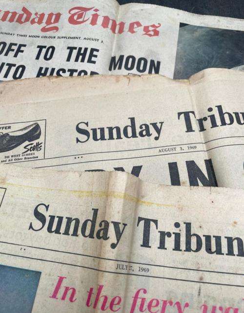 RARE VINTAGE 1969 MOON LANDING NEWSPAPERS***R1 BIDS