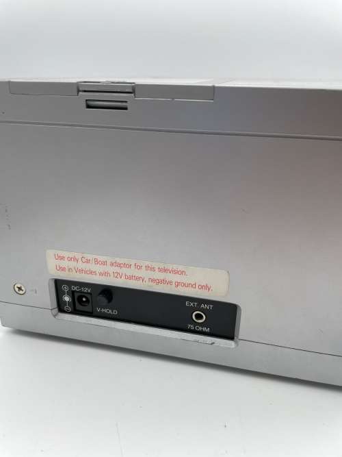 VINTAGE 1986 COLLECTORS YOKO PORTABLE TELEVISION - FULLY WORKING!!!