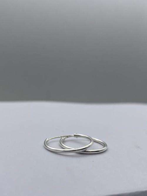 RETAIL: R1800 - CHUNKY STERLING SILVER CRESCENT HOOP EARRINGS***