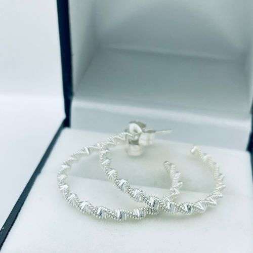 RETAIL: R1800 - ELEGANT STERLING SILVER SCROLLED HOOP EARRINGS***