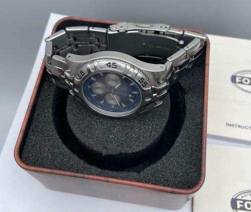 RETAIL:R4000 - FOSSIL BLUE CHRONOGRAPH STEEL MENS DRESS WATCH!