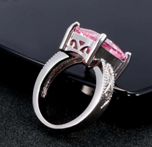 Exquisite 3.0CT Topaz Rose Ring set in S925 Sterling Silver 8Q