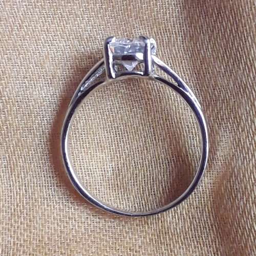 Genuine 925 Sterling Silver Engagement Ring with Oval Moissanite- Size 7 | P