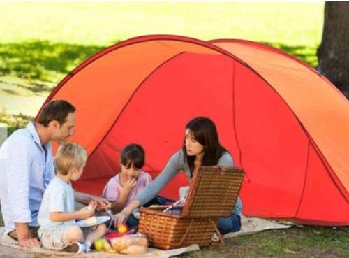 Pop Up Outdoor Beach/Picnic Tent