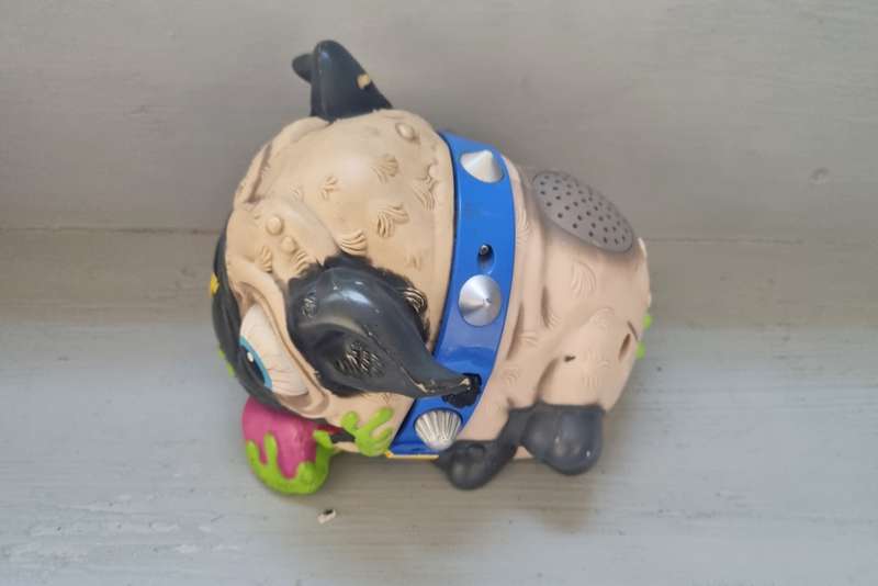 The Ugglys The Gross Electronic Pup-Pet Pug
