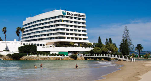 LUXURY BEACH ESCAPE! R5 000 VALUE!!! BEACON ISLAND 4 SLEEPER 15-10 >17-10 (2 NIGHTS)