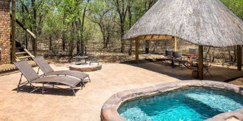 YOUR LUXURY SAFARI EXPERIENCE AWAITS - JACKALBERRY RIDGE - 26-05 >02-06 6 SLEEPER LUXURY TENTED UNIT