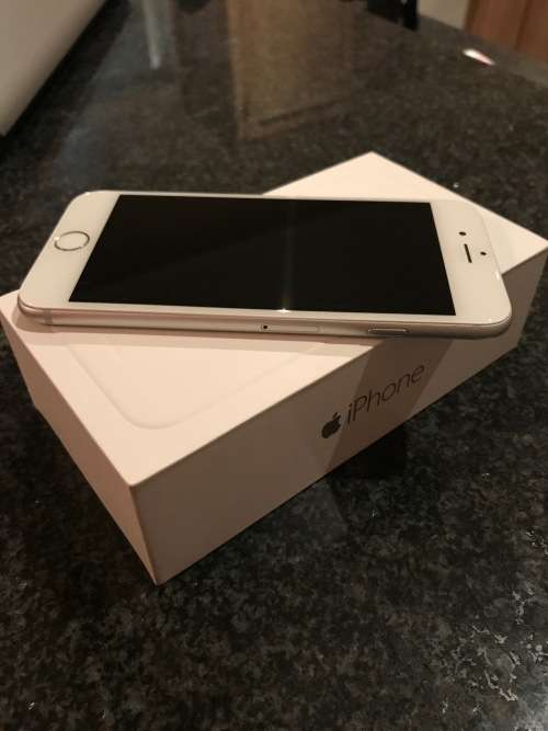 iPhone 6 - 64GB - Great Condition Phone!