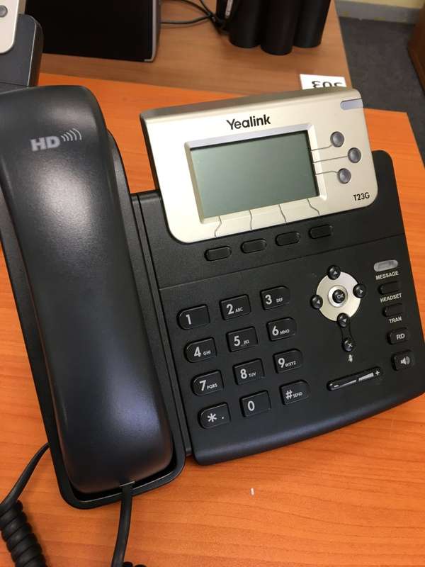 YEALINK MEGADEAL - SAVE A FORTUNE!!! R12 000 NEW
