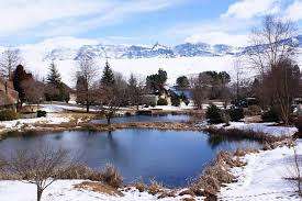 LUXURY BERG ESCAPE! R16 100 VALUE!!! CASTLEBURN CHALET 6 SLEEPER 06-03 > 13-03 (7 NIGHTS)