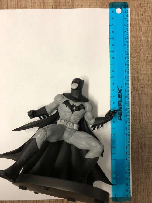 ULTRA-RARE | BATMAN BLACK AND WHITE STATUE NO.51 - NOT LIMITED EDITION